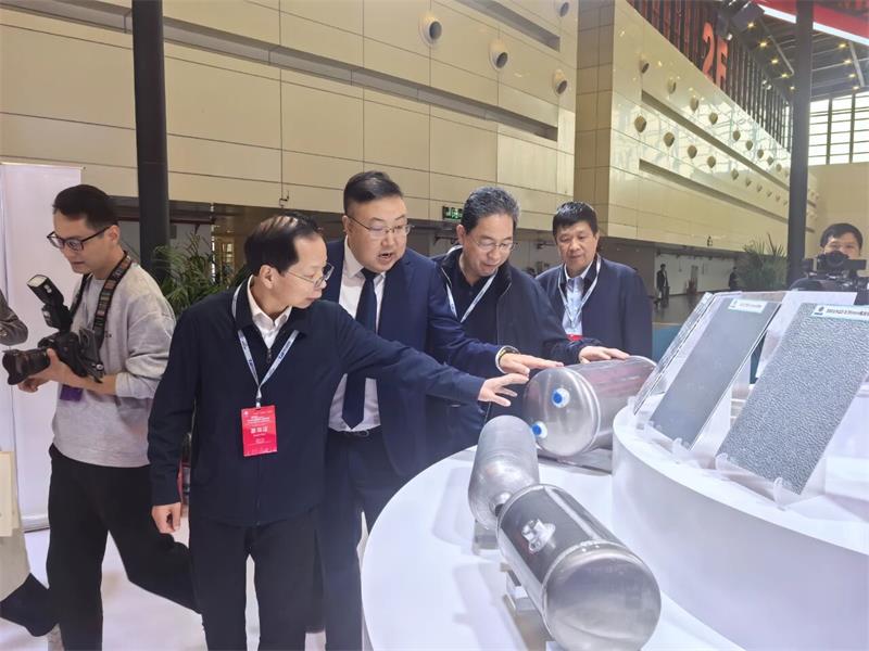 明泰铝业闪耀第三届中原（郑州）国际铝工业展览会