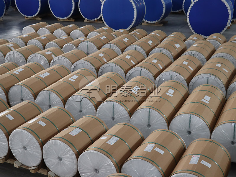 铝瓶盖料8011铝箔：性能优越的“多面手”